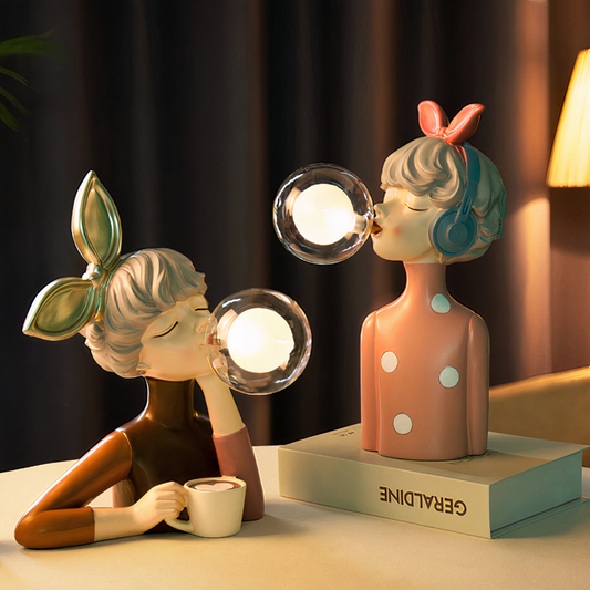 Kreative Mädchen Tischlampe – LED Dekolampe Figur für Wohnzimmer & Schlafzimmer | Design Nachttischlampe Geschenkidee