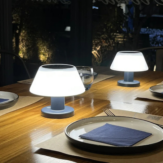 Kabellose LED Tischlampe Outdoor & Indoor – Wiederaufladbare Akku Lampe für Garten, Terrasse & Restaurant