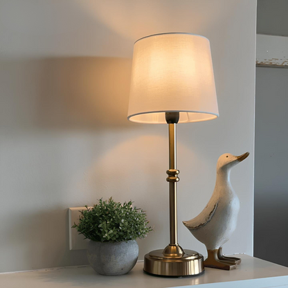 Metall Tischlampe mit Stoffschirm – LED Nachttischlampe modern, warmweiß, Tischleuchte für Schlafzimmer & Wohnzimmer, stilvolle Dekolampe