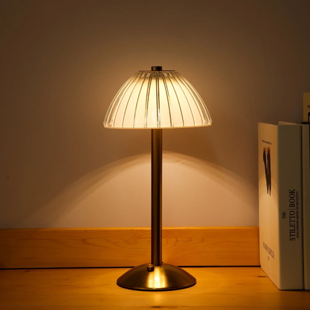 Elegante LED Tischlampe – Warmweiß | Design Nachttischlampe für Wohnzimmer & Schlafzimmer