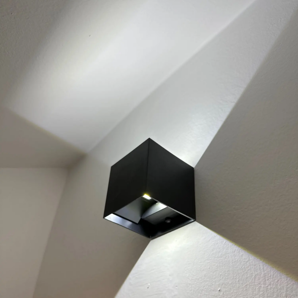LED Wandleuchte Außen & Innen – Up & Down Wandlampe Schwarz Aluminium, 2700K Warmweiß, Moderne Außenwandleuchte