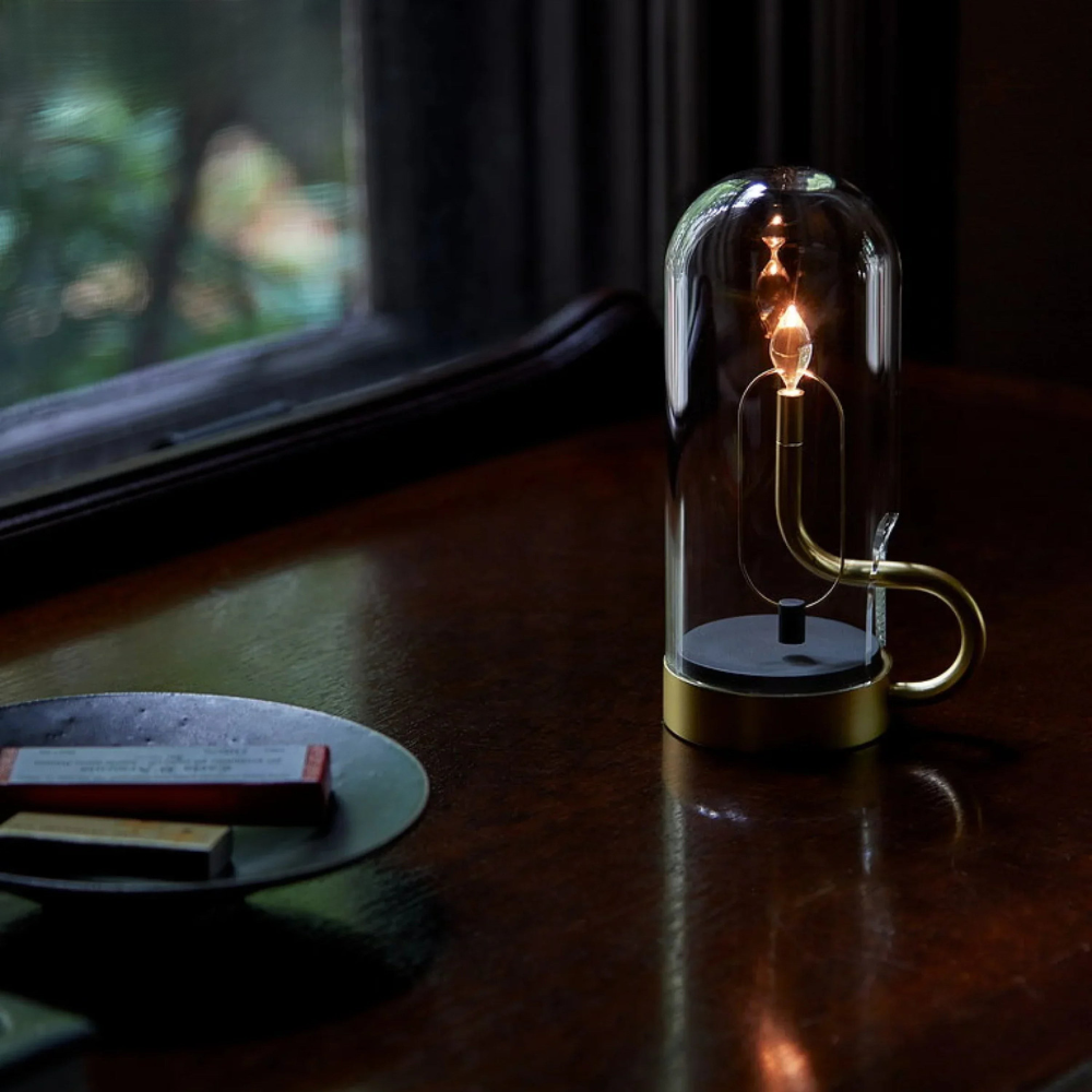 Moderne Glas-Tischlampe mit LED – Designer Dekolampe für Wohnzimmer & Schlafzimmer