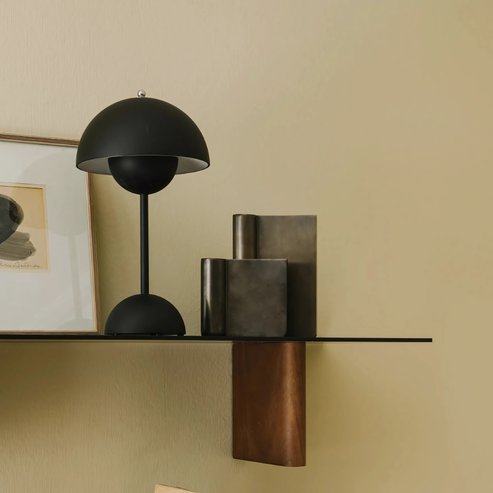 Retro Designer Tischlampe – LED Innenbeleuchtung für Wohnzimmer, Schlafzimmer & Büro | Skandinavische Deko Lampe