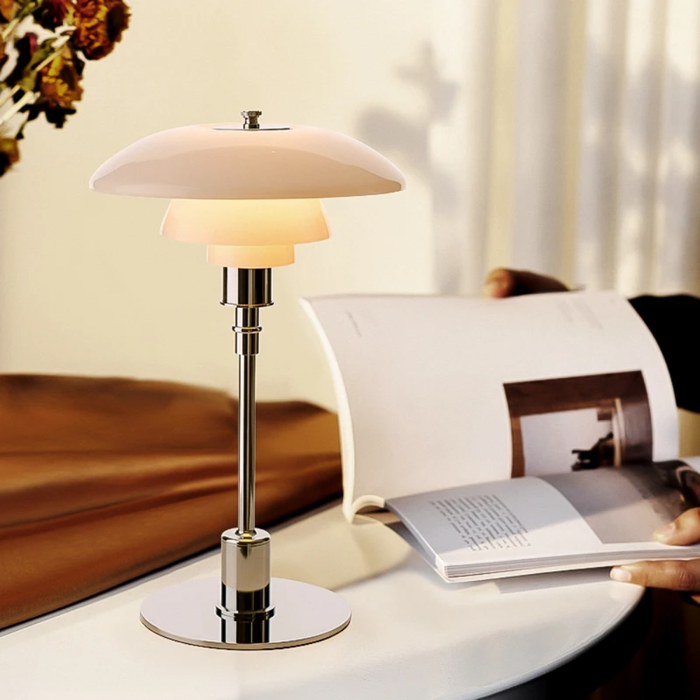 Retro Tischlampe aus Glas – Design LED Leuchte für Wohnzimmer & Schlafzimmer | Vintage Dekolampe in 4 Varianten