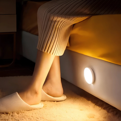 Kabellose LED Deckenleuchte mit Fernbedienung – dimmbar, wiederaufladbar & magnetisch – Innenbeleuchtung/Nachtlicht