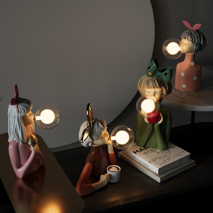Kreative Mädchen Tischlampe – LED Dekolampe Figur für Wohnzimmer & Schlafzimmer | Design Nachttischlampe Geschenkidee