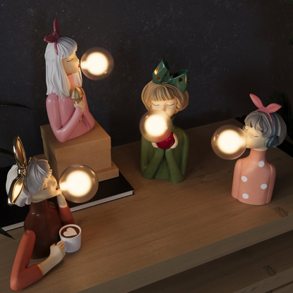 Kreative Mädchen Tischlampe – LED Dekolampe Figur für Wohnzimmer & Schlafzimmer | Design Nachttischlampe Geschenkidee