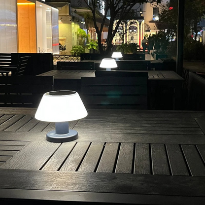 Kabellose LED Tischlampe Outdoor & Indoor – Wiederaufladbare Akku Lampe für Garten, Terrasse & Restaurant