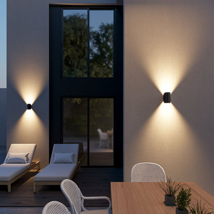 LED Wandlampe Up & Down – moderne Wandleuchte Innen in Schwarz/Weiß, warmweiß, minimalistisch, Wandbeleuchtung für Wohnzimmer, Flur & Schlafzimmer