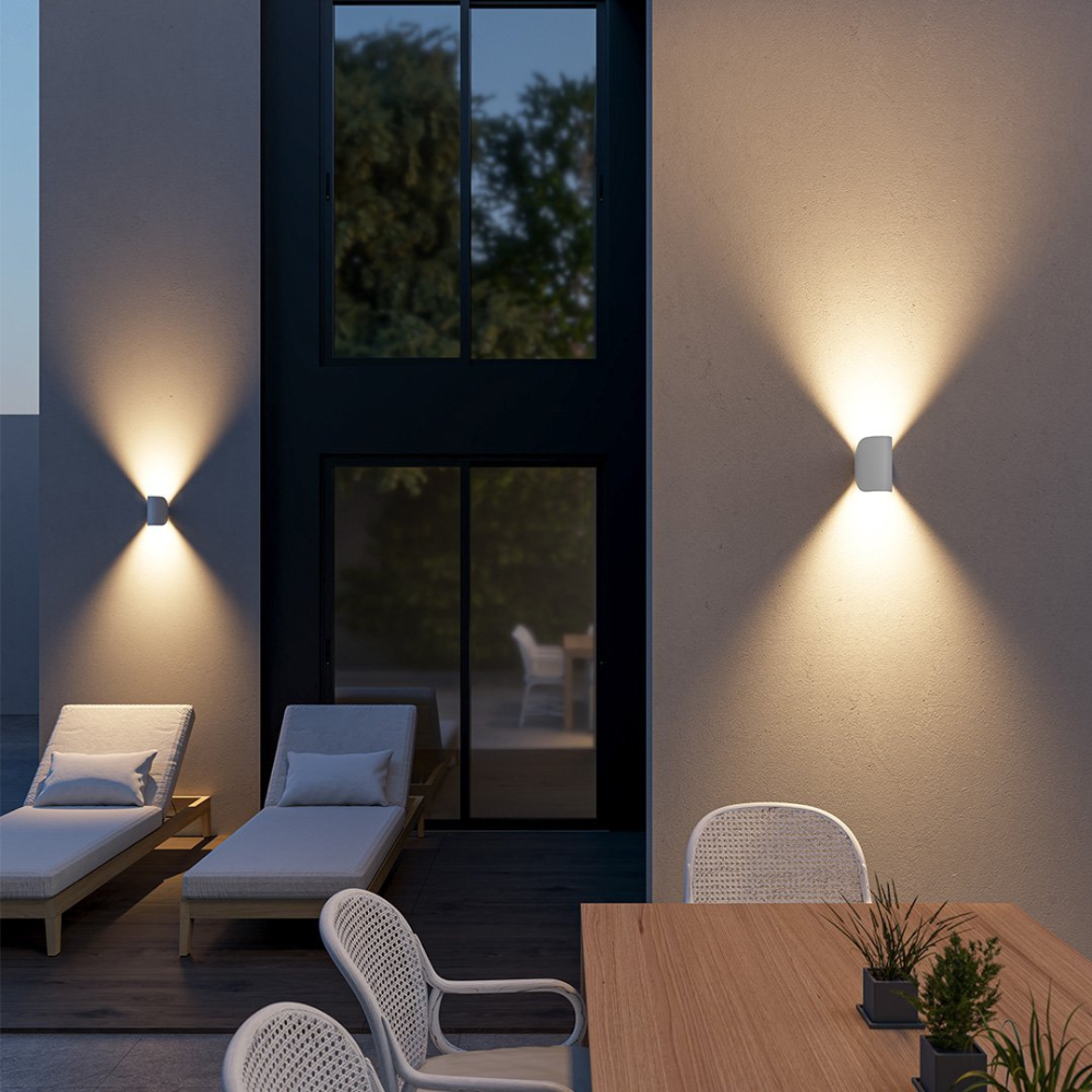 LED Wandlampe Up & Down – moderne Wandleuchte Innen in Schwarz/Weiß, warmweiß, minimalistisch, Wandbeleuchtung für Wohnzimmer, Flur & Schlafzimmer