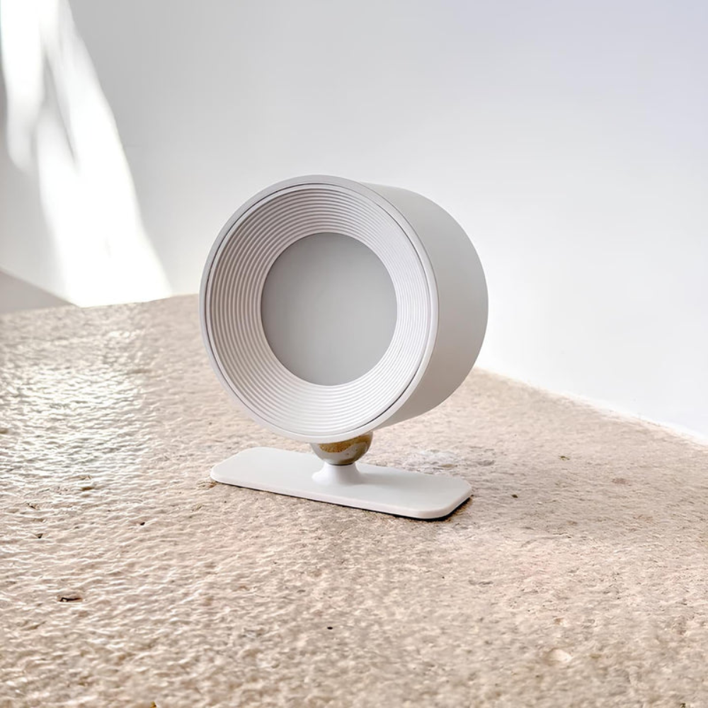 Kabellose LED Wandleuchte – Wiederaufladbar, Dimmbar, 360° Drehbar, Magnetische Wandlampe für Innenräume