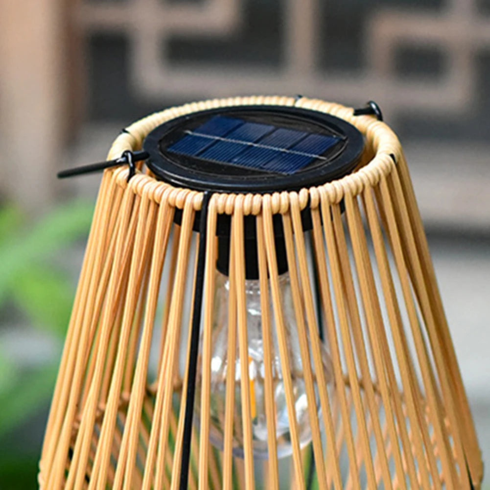 Solar Laterne für Garten & Terrasse – LED Außenleuchte im Rattan-Design, wasserdicht & kabellos